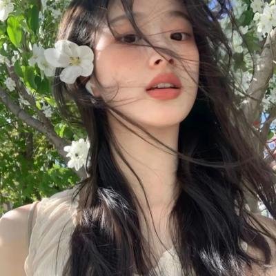 重生后，牵手死对头暴扣渣男