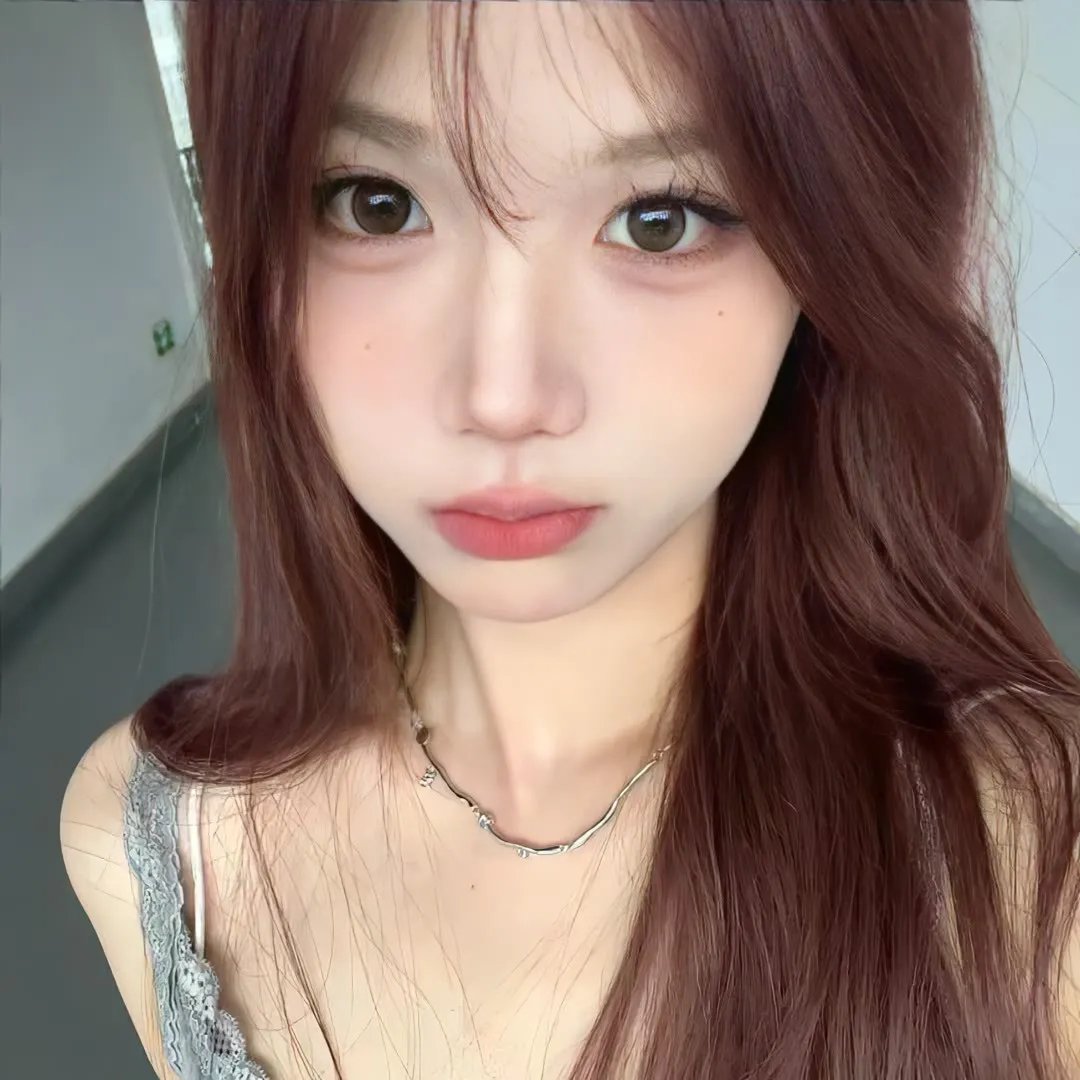 女孩，母亲与恶魔